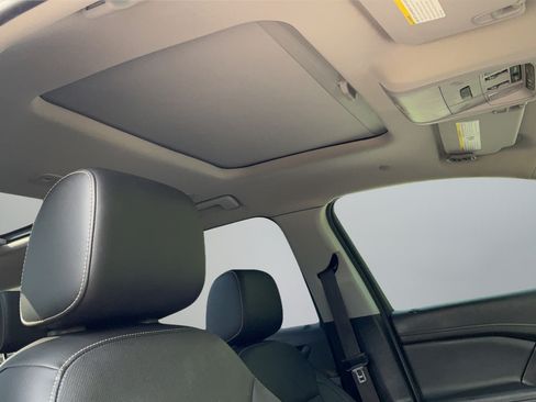 Certified 2019 GMC Acadia SLT FWD image 18