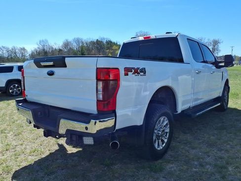 Used 2022 Ford F250 XLT w/ XLT Premium Package AWD/4WD image 9