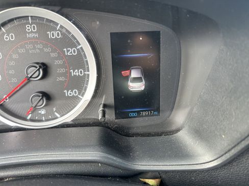 Used 2020 Toyota Corolla SE w/ Carpet Mat Package (TMS) image 8