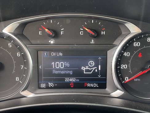 Used 2024 Chevrolet Equinox LT FWD image 27