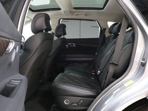 Used 2025 Genesis GV80 3.5T Prestige AWD/4WD image 35