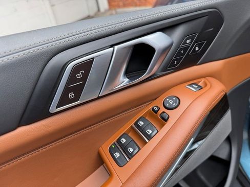 Certified 2024 BMW X5 xDrive40i w/ Executive Package image 11