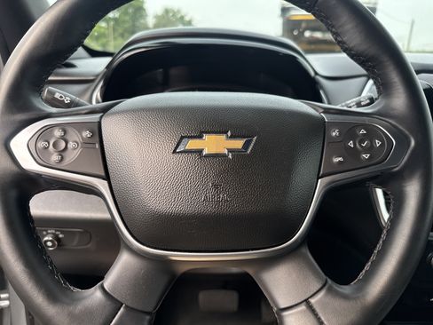 Used 2023 Chevrolet Traverse LT w/ LPO, Floor Liner Package AWD/4WD image 18
