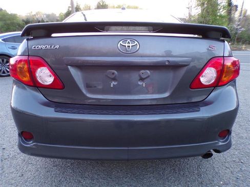 Used 2010 Toyota Corolla S image 7