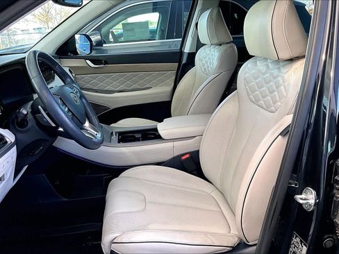 Used 2021 Hyundai Palisade Calligraphy w/ Cargo Package image 8
