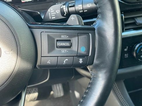 Certified 2023 Nissan Pathfinder Platinum AWD/4WD image 17