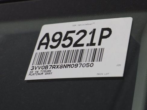 Used 2022 Volkswagen Tiguan S image 25