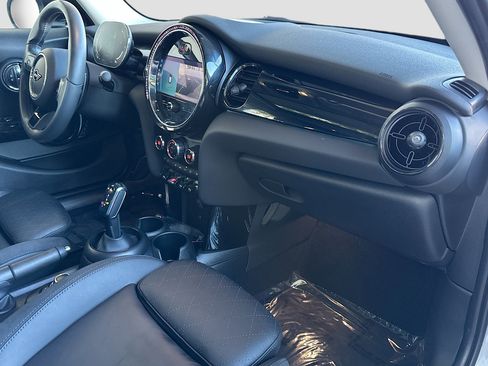 Certified 2023 MINI Cooper S w/ Signature Upholstery Package image 29