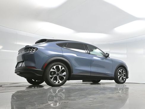 Used 2024 Ford Mustang Mach-E Select image 57