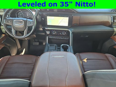 Used 2025 GMC Sierra 2500 Denali Ultimate w/ Max Trailering Package image 8