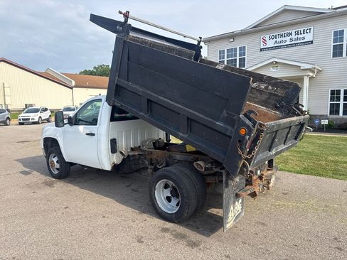 Used 2009 GMC Sierra 3500 W/T w/ Snow Plow Prep Package image 8