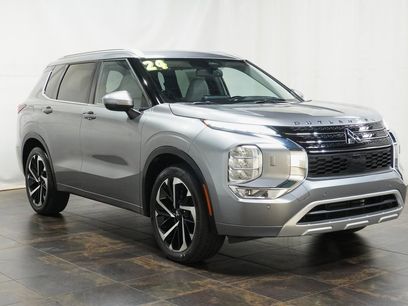 Used 2024 Mitsubishi Outlander SEL