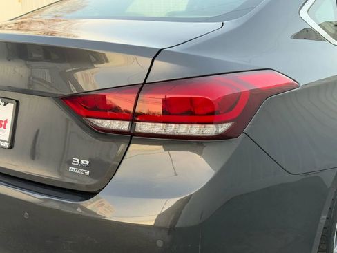 Used 2018 Genesis G80 3.8 w/ Option Group 02 image 24