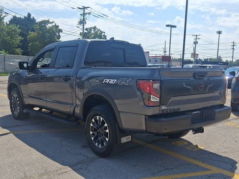 Used 2023 Nissan Titan PRO-4X w/ Pro-4x Convenience Package AWD/4WD image 4