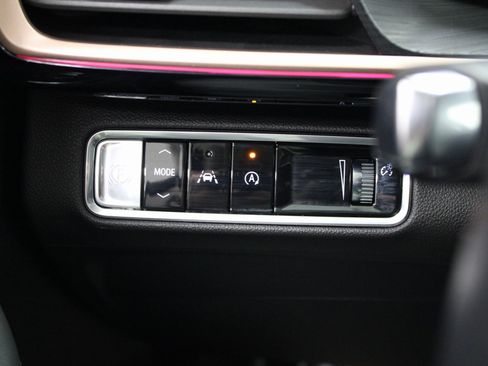 Used 2024 Buick Envision Sport Touring image 37