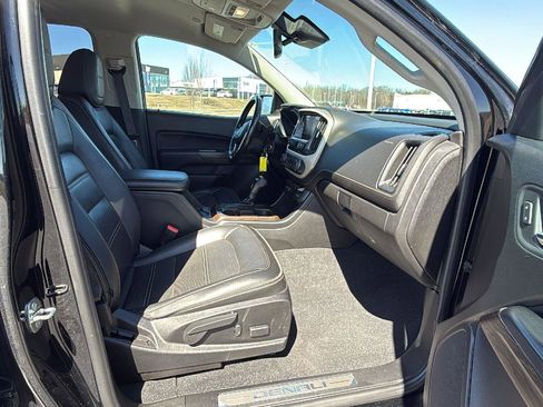 Used 2020 GMC Canyon Denali image 19