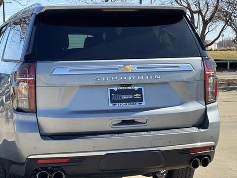 Used 2024 Chevrolet Suburban High Country w/ Premium Package image 9