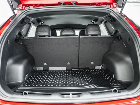 New 2026 Jeep Compass Latitude image 8