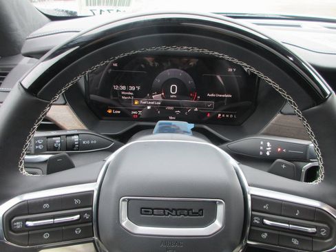 New 2026 GMC Acadia Denali Ultimate image 18