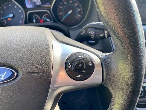 Used 2014 Ford Focus Titanium FWD image 20