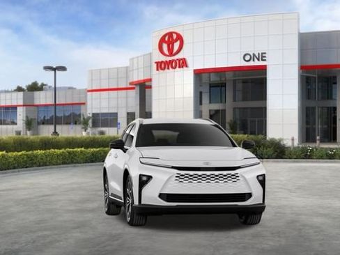 New 2026 Toyota Crown Signia AWD/4WD image 19