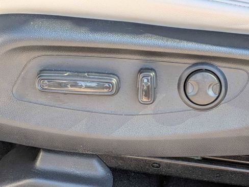 Certified 2025 Honda CR-V EX-L image 16