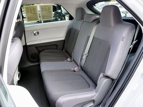 Certified 2024 Hyundai Ioniq 5 SEL RWD image 17
