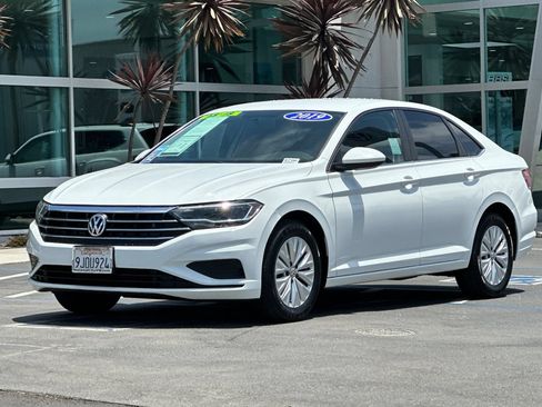 Used 2019 Volkswagen Jetta S w/ Driver Assistance Package FWD image 8