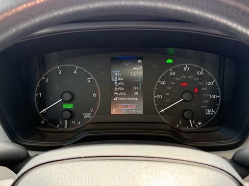 Used 2024 Toyota Corolla LE FWD image 23