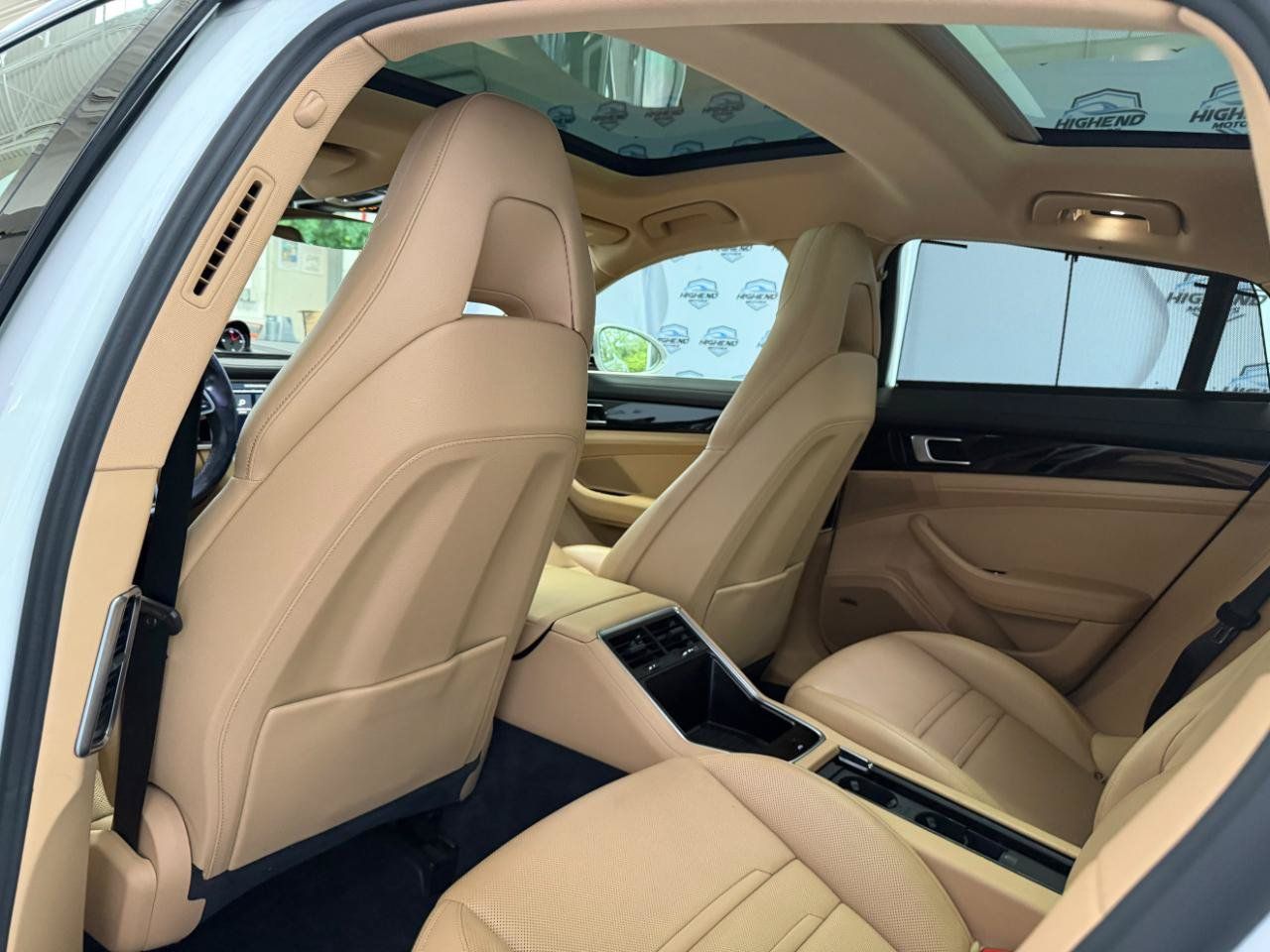 Used 2018 Porsche Panamera 4S AWD/4WD image 19