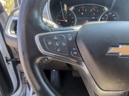 Used 2020 Chevrolet Equinox Premier FWD image 15