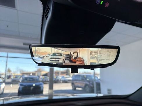 New 2026 Chevrolet Traverse LT w/ Enhanced Driving Package FWD image 28