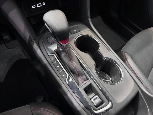 Certified 2023 Chevrolet Equinox RS AWD/4WD image 17