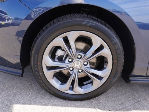 Used 2023 Honda Accord EX image 33