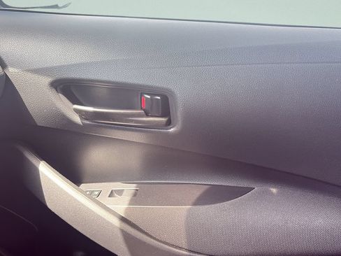 Used 2024 Toyota Corolla LE FWD image 13