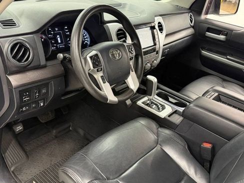 Used 2021 Toyota Tundra SR5 w/ SR5 Upgrade Package AWD/4WD image 3