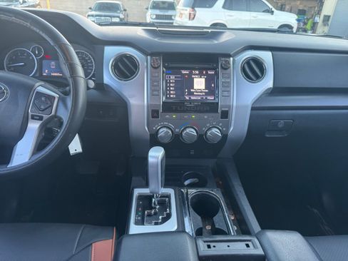 Used 2014 Toyota Tundra SR5 w/ SR5 Upgrade Package image 15