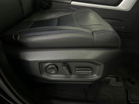 Used 2024 Toyota Tundra Platinum image 29