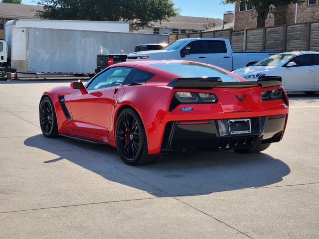 Used 2017 Chevrolet Corvette Z06 RWD image 2