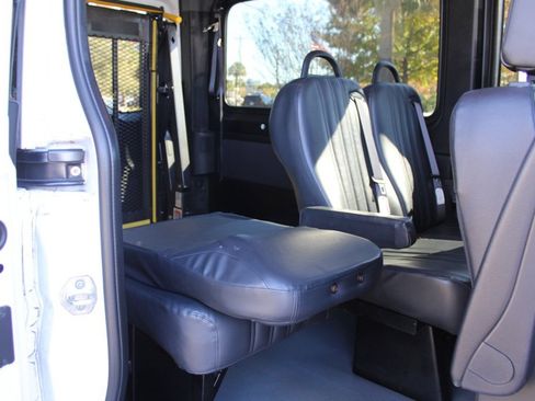 Used 2022 Mercedes-Benz Sprinter 1500 image 35