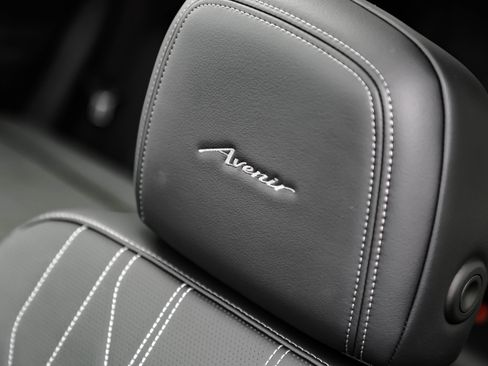 New 2025 Buick Enclave Avenir w/ Super Cruise Package image 17