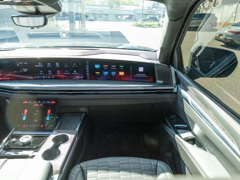 Used 2026 Cadillac Escalade V AWD/4WD image 48