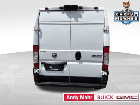 Used 2024 RAM ProMaster 2500 w/ Convenience Group FWD image 10
