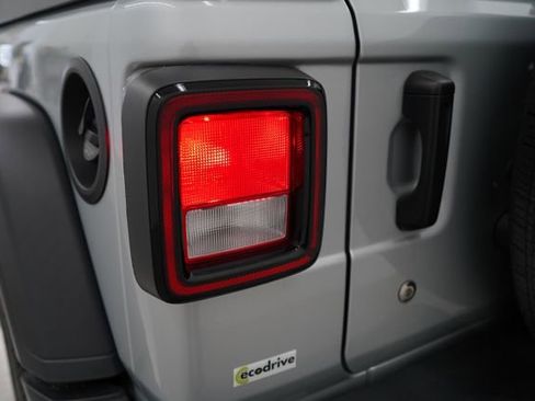 Used 2024 Jeep Wrangler Sport image 75