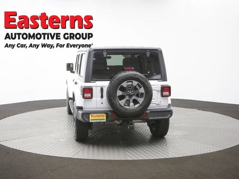 Used 2018 Jeep Wrangler Unlimited Sahara AWD/4WD image 62