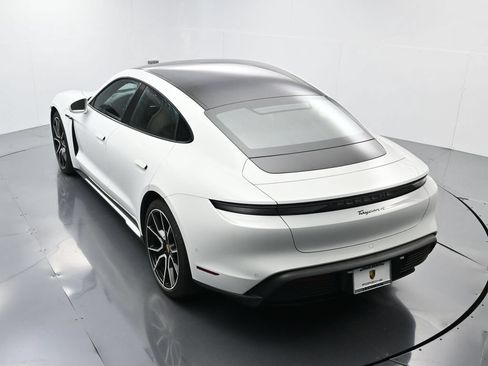 Certified 2025 Porsche Taycan AWD/4WD image 34