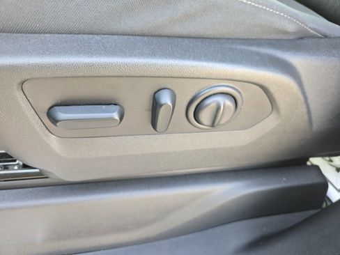 Used 2021 GMC Sierra 1500 Elevation image 19