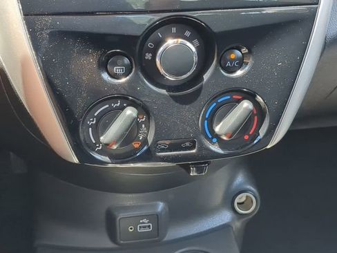 Used 2019 Nissan Versa SV w/ SV Special Edition Package FWD image 22