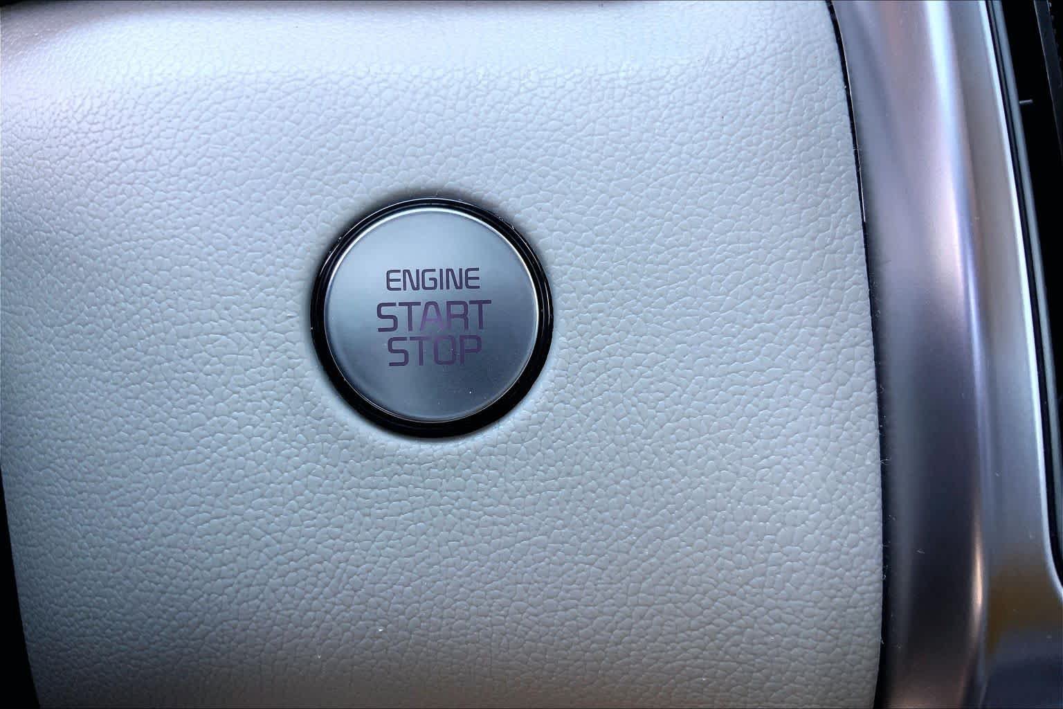 Used 2024 Kia Sorento EX AWD/4WD image 32
