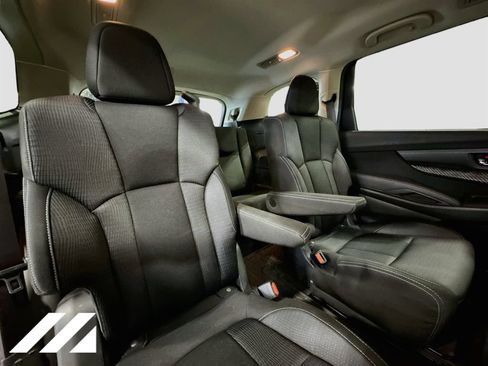 Used 2023 Subaru Ascent Premium w/ Convenience Package AWD/4WD image 30